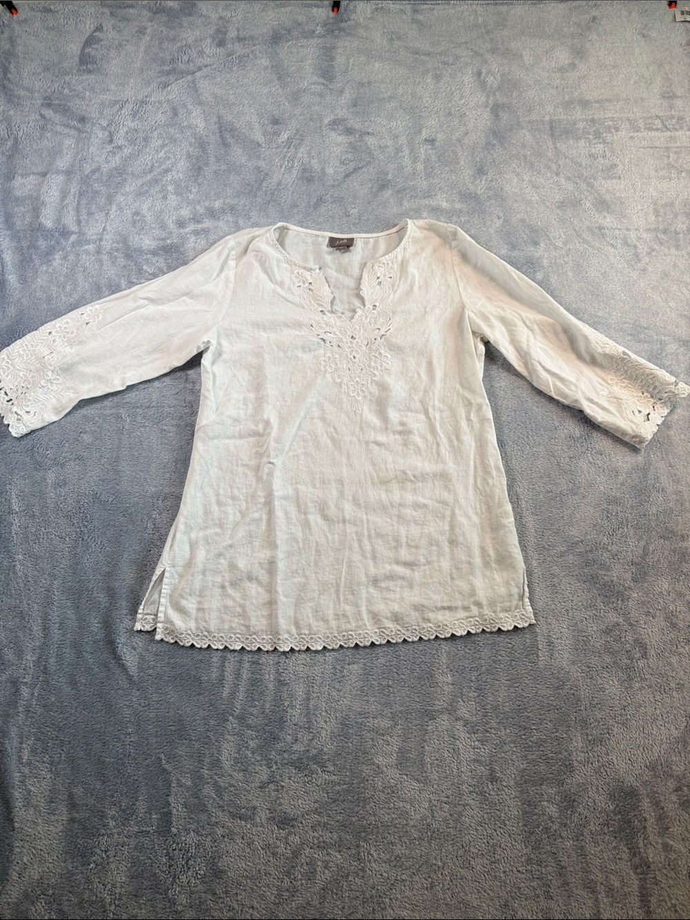 J. Jill White Linen & Cotton Eyelet Tunic Top